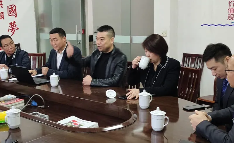 The leaders of the People's Bank of China and the relevant persons in charge came to HuaDongPlay Amusement for work condolences and guidance.