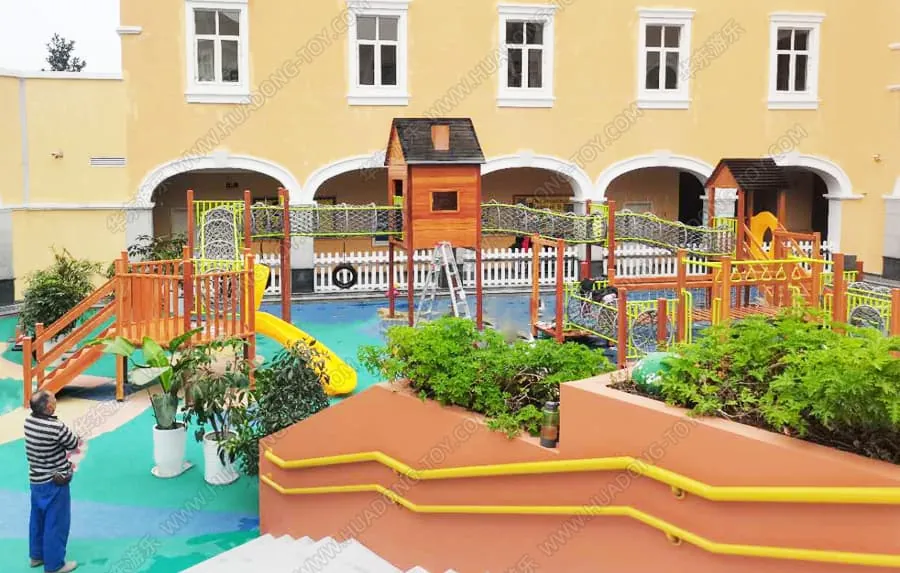 Chengdu Léman International School wooden non-standard project