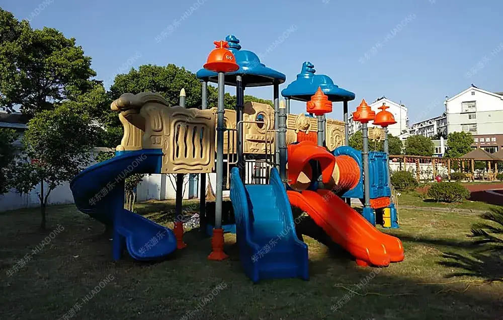 School Outdoor Slide Case