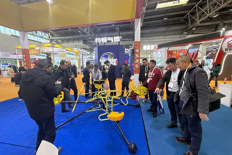HuaDongPlay Entertainment Equipment CO., LTD Shines at 2025 Beijing International Amusement Expo, Leading Industry Innovation