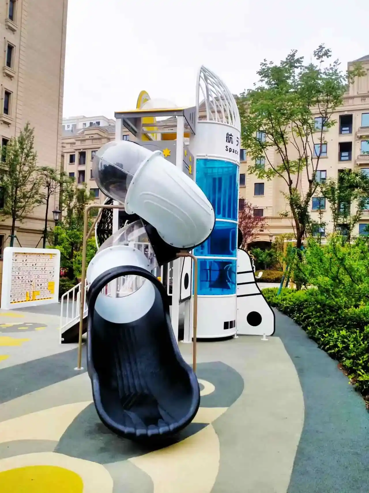 The space base project in Chang'an District, Xi'an, Shaanxi Province was successfully completed