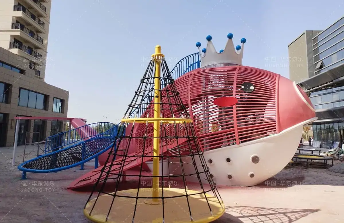 Xinjiang Kashgar Beihu Longwan Haijingyu Amusement Park